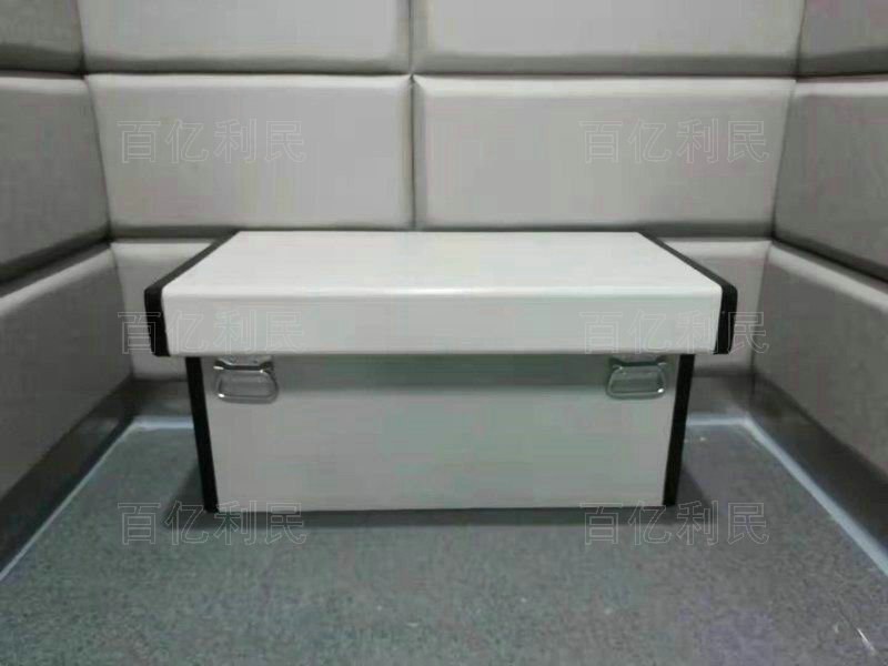 侯問室坐具